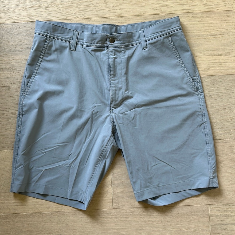 Men’s blue footjoy golf shorts